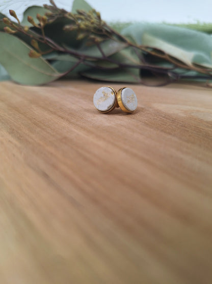 Beton-Ohrstecker classic | Gold | versch. Varianten | Jetzt online kaufen bei Dogs & Lifestyle