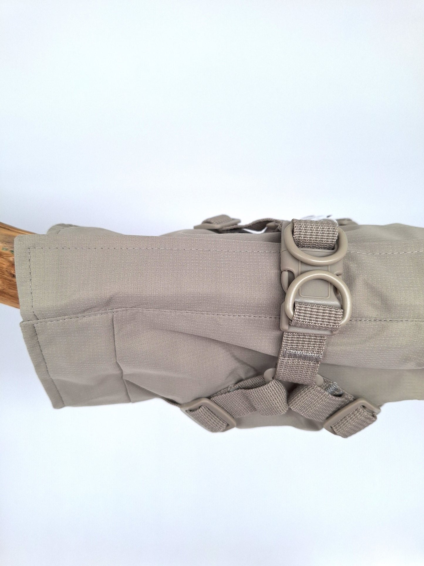 Hunde-Regenmantel | beige | Jetzt online kaufen bei Dogs & Lifestyle