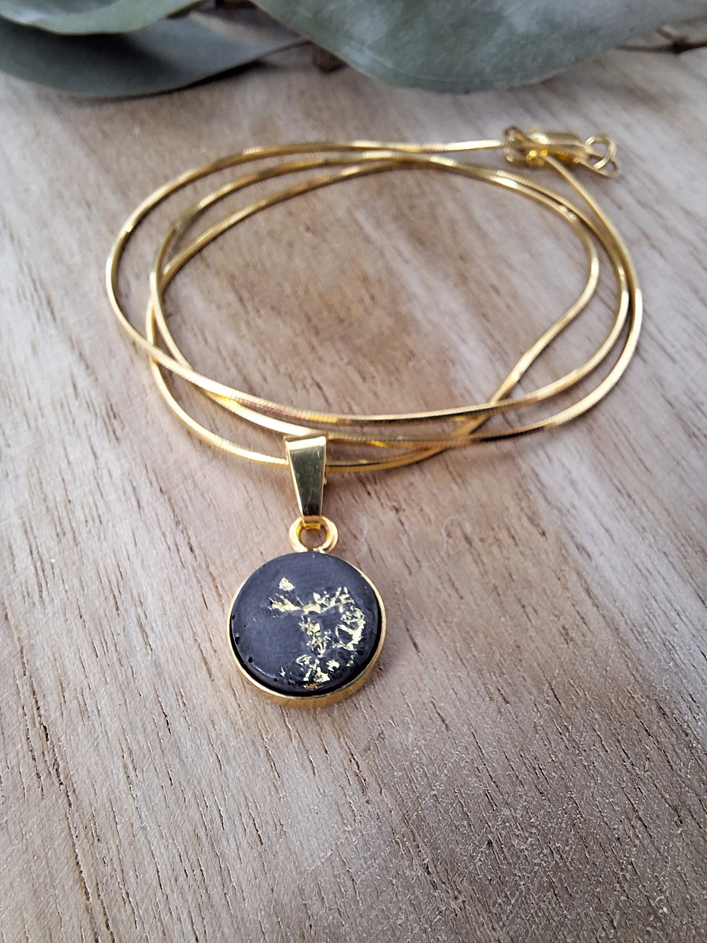 Beton-Halskette classic | Gold | versch. Varianten | Jetzt online kaufen bei Dogs & Lifestyle