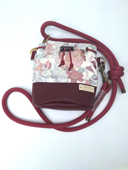 Leckerlibeutel Viva la vino | bordeauxrot-weiß | Jetzt online kaufen bei Dogs & Lifestyle