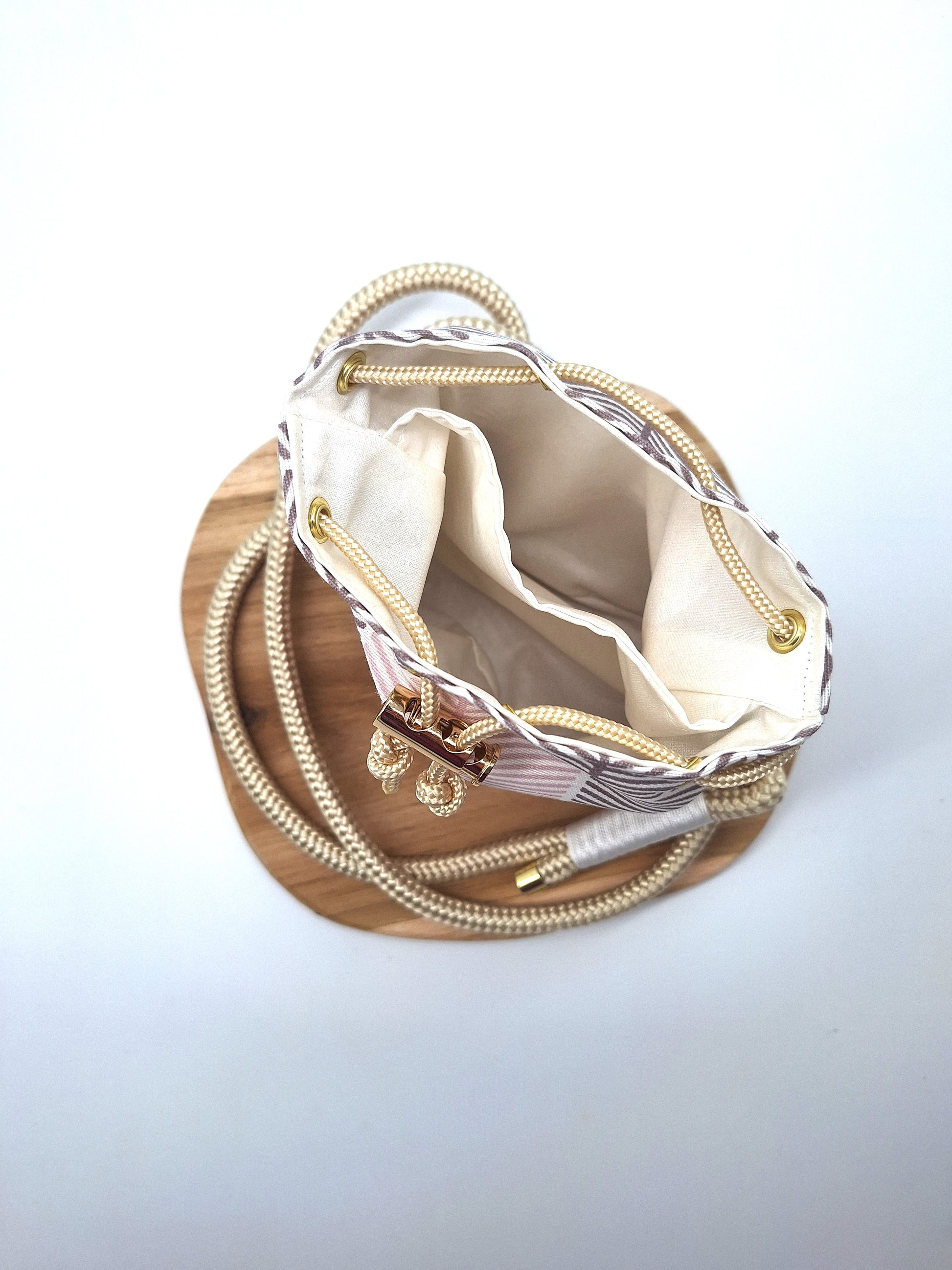 Leckerlibeutel Ethno | rosa-weiß | Jetzt online kaufen bei Dogs & Lifestyle