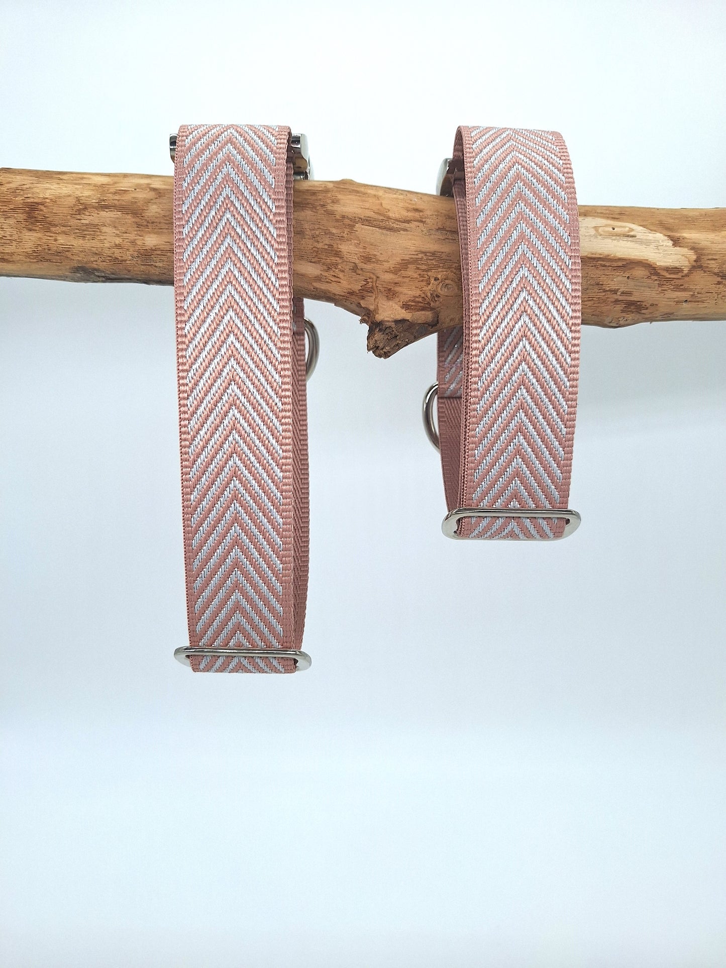 Halsband Pearl Rose | rosa-weiß | Jetzt online kaufen bei Dogs & Lifestyle