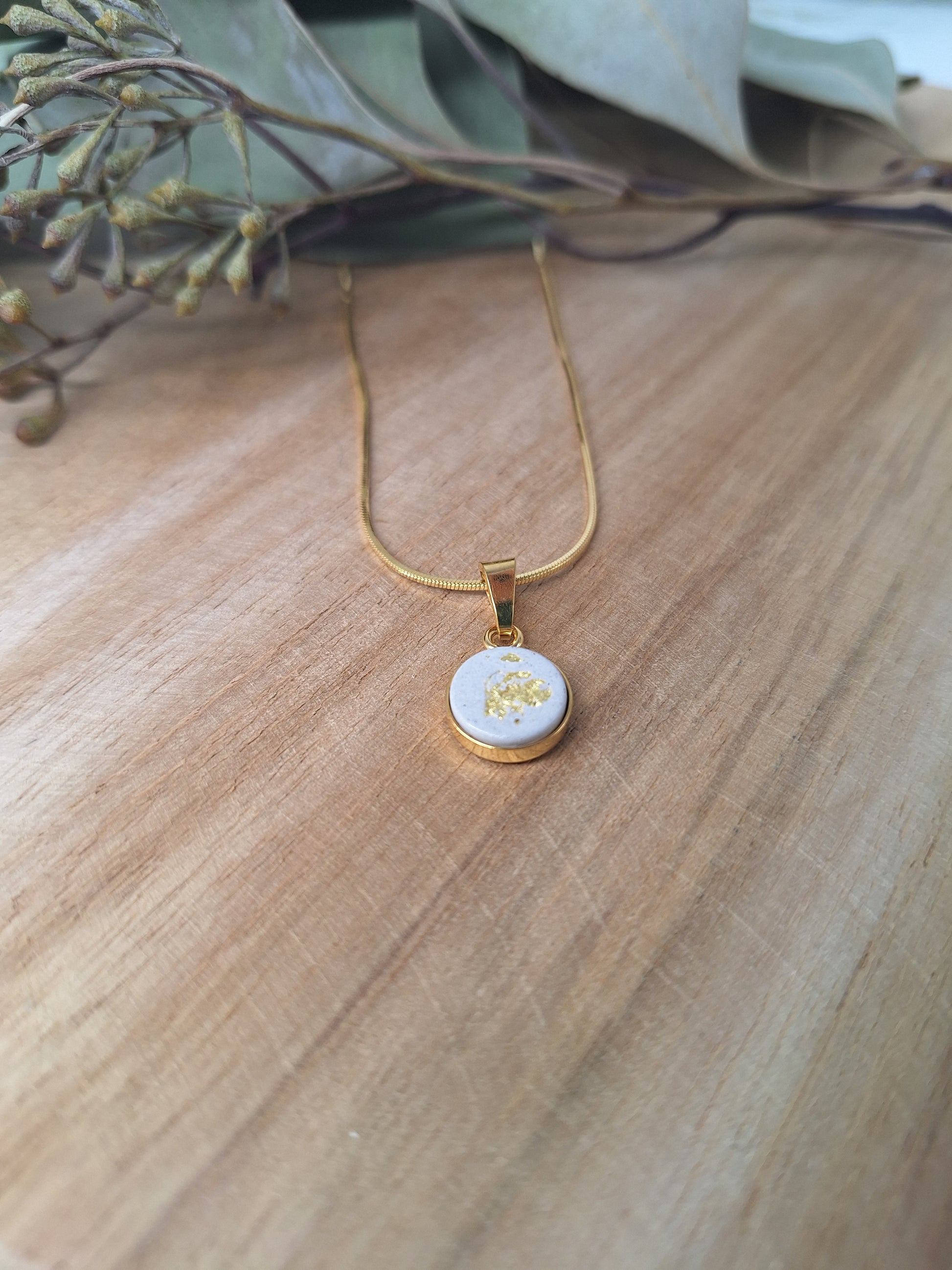 Beton-Halskette classic | Gold | versch. Varianten | Jetzt online kaufen bei Dogs & Lifestyle