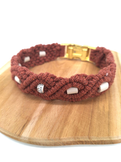 Makramee-Halsband | EM-Keramik- & Strass-Perlen | konfigurierbar | Jetzt online kaufen bei Dogs & Lifestyle