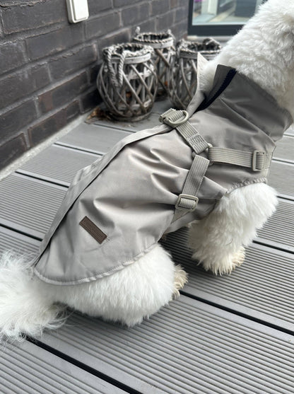 Hunde-Regenmantel | beige | Jetzt online kaufen bei Dogs & Lifestyle
