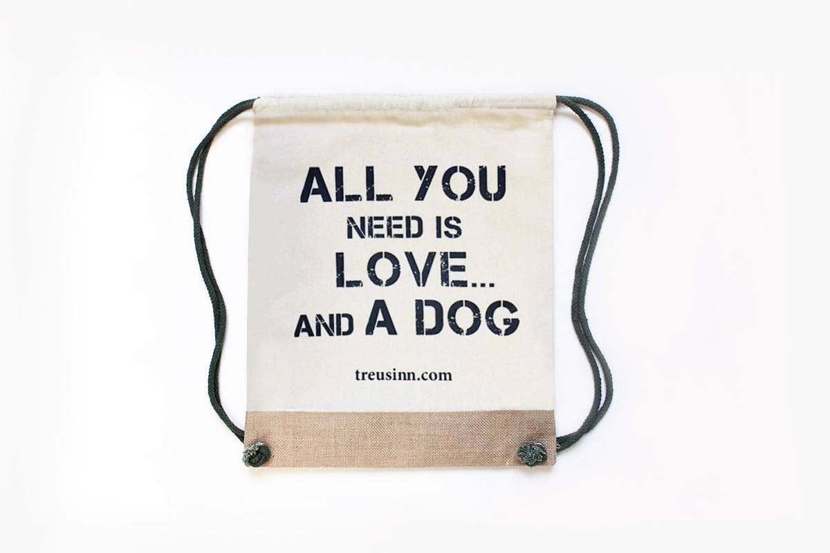 Turnbeutel | All you need is Love and a Dog | Jetzt online kaufen bei Dogs & Lifestyle