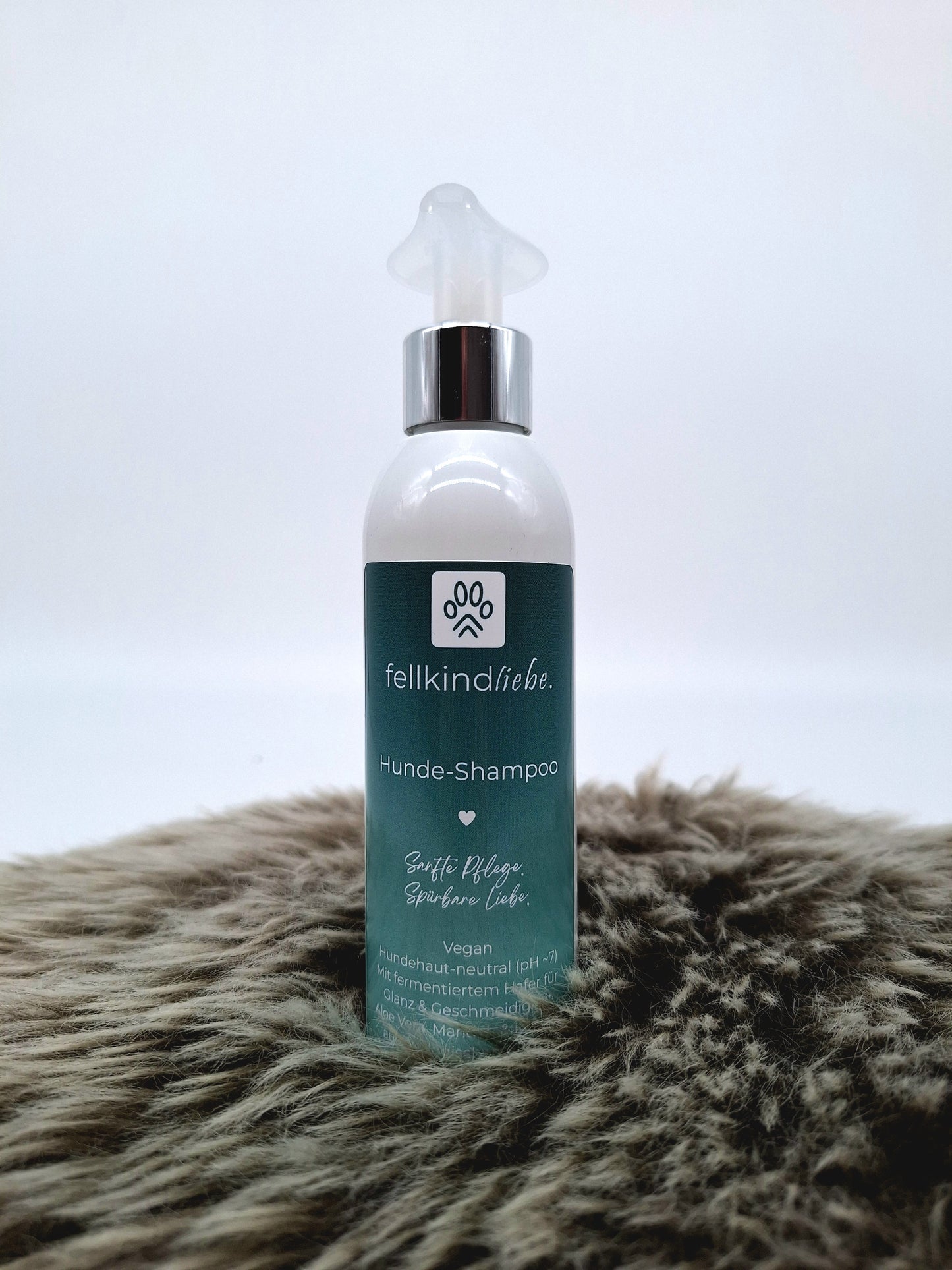 fellkindliebe. Hunde-Shampoo | sanfte Fellpflege mit Aloe Vera & fermentiertem Hafer