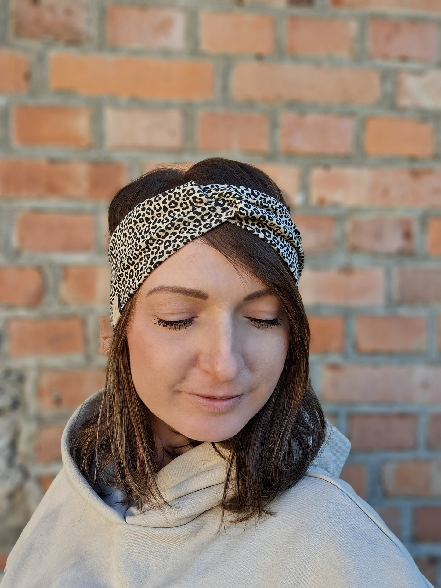 Stirnband fellkindliebe. | Leo