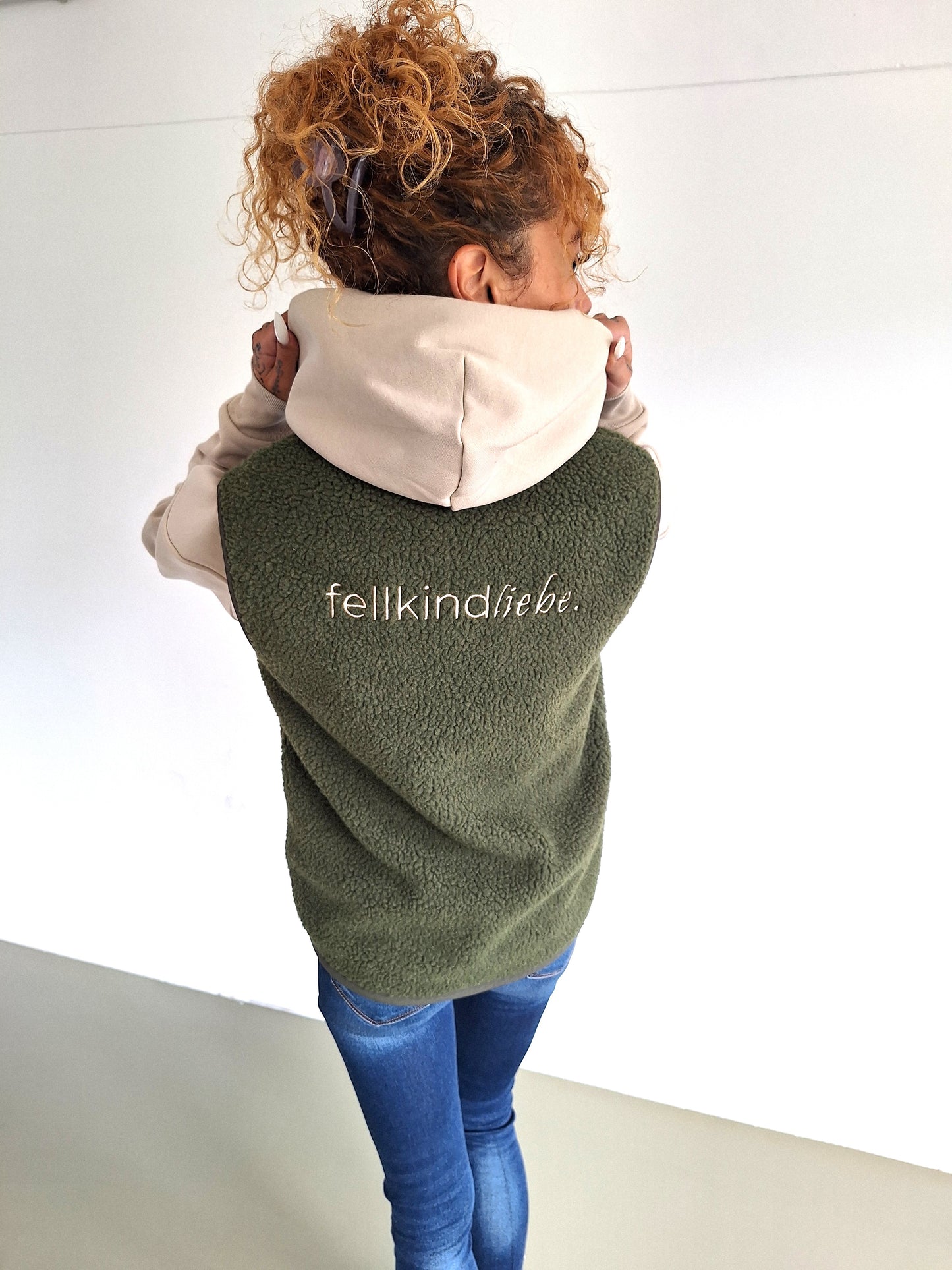 Sherpa-Weste fellkindliebe. | Olivgrün
